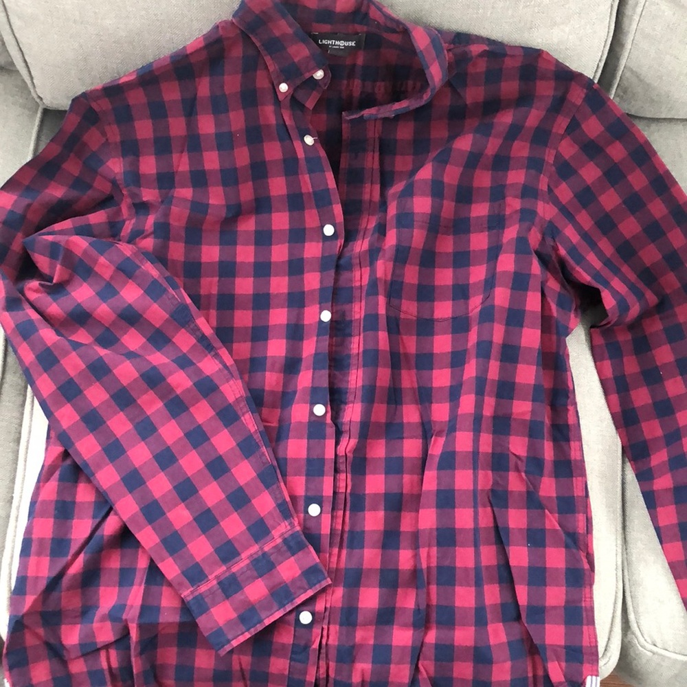 Mens size Large button down shirt.